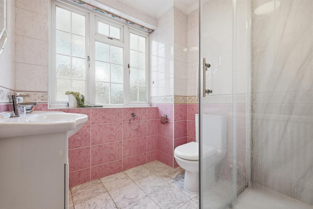 1st Floor Shower Room