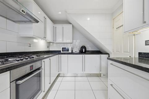 4 bedroom semi-detached house for sale, Nightingale Way, Beckton E6