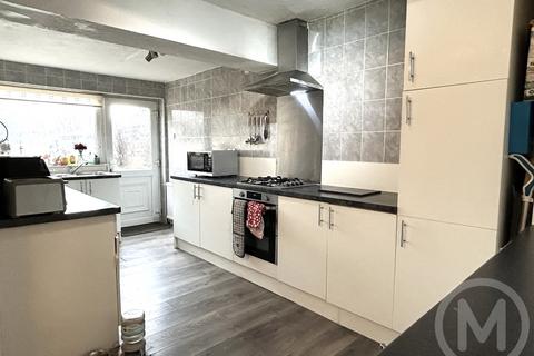 4 bedroom end of terrace house for sale, Lockerbie Avenue, Anchorsholme