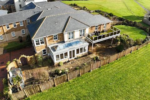 4 bedroom end of terrace house for sale, Whately Road, Milford on Sea, Lymington, Hampshire, SO41