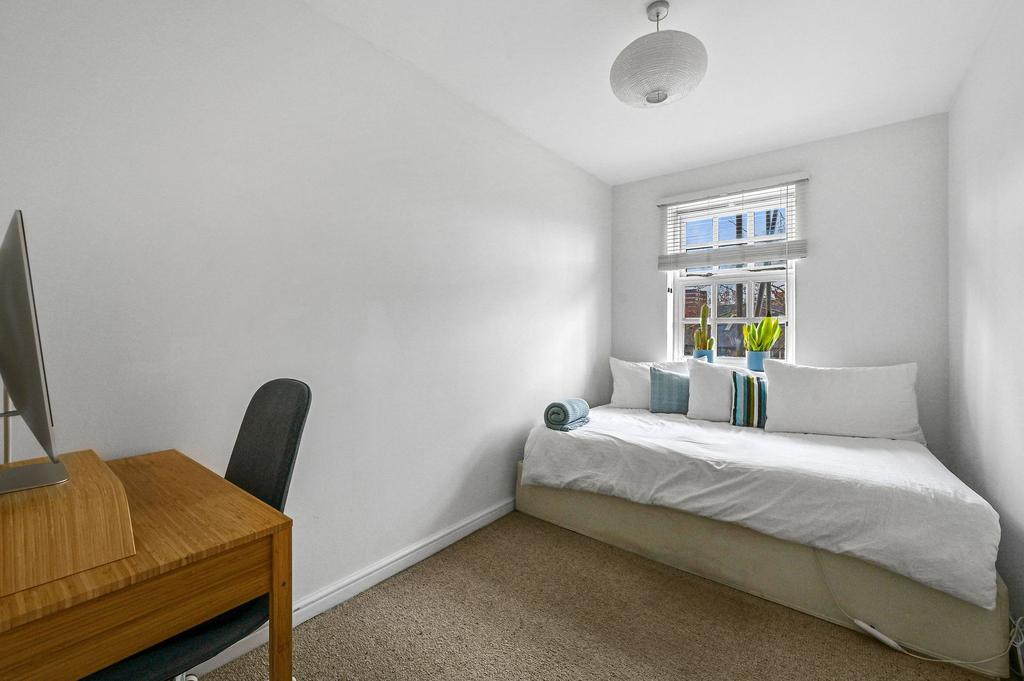 Cassland Road E9