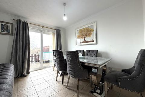 4 bedroom detached house for sale, Ramsthorn Close, Swindon SN2