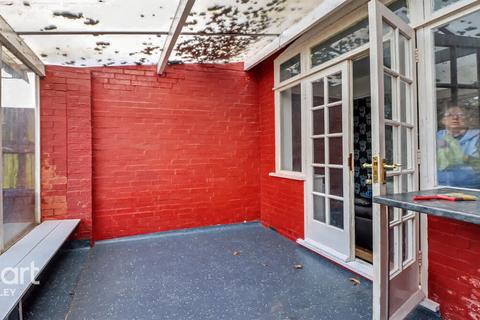 undefined, Sunridge Avenue, Luton