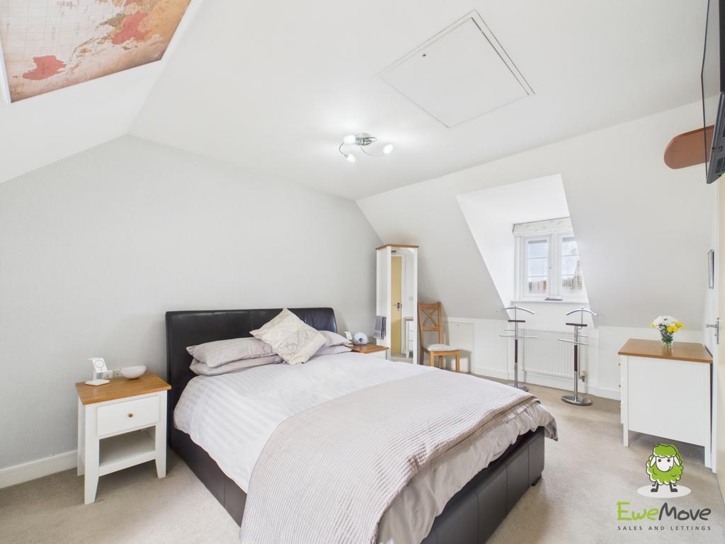 Ewe Move Estate Agents Basingstoke - Penton Way -Be