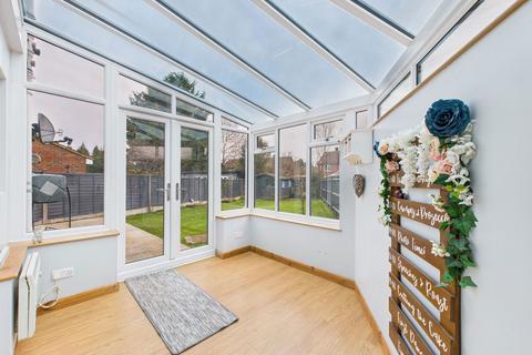2 bedroom semi-detached house for sale, Jockey Mead, Horsham RH12