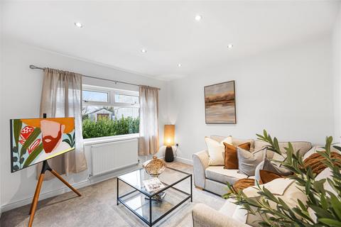 3 bedroom detached house for sale, Waun Road, Loughor, Swansea
