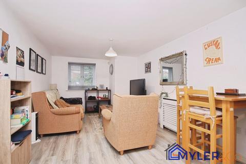 undefined, St Michaels View, Widnes, WA8