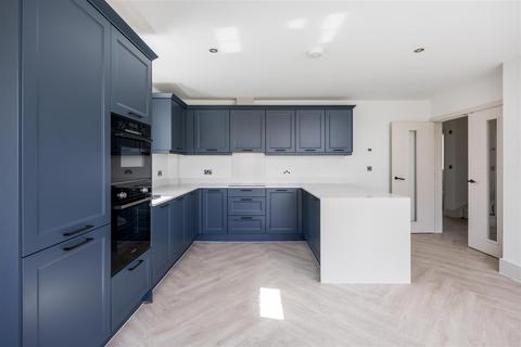 undefined, King Farm Lane, Hordle, Lymington