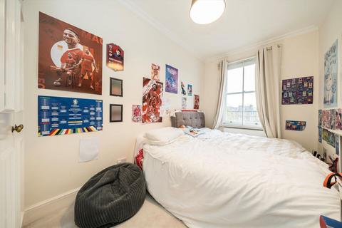 2 bedroom flat to rent, Elsham Road, London W14