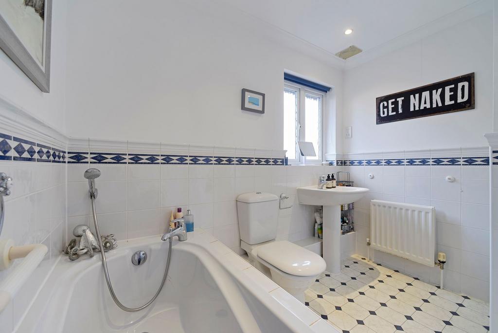 Ensuite Bathroom
