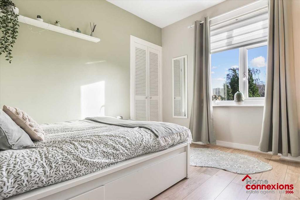 Bedroom Two (1)