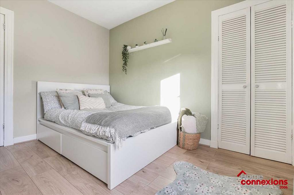 Bedroom Two (2)