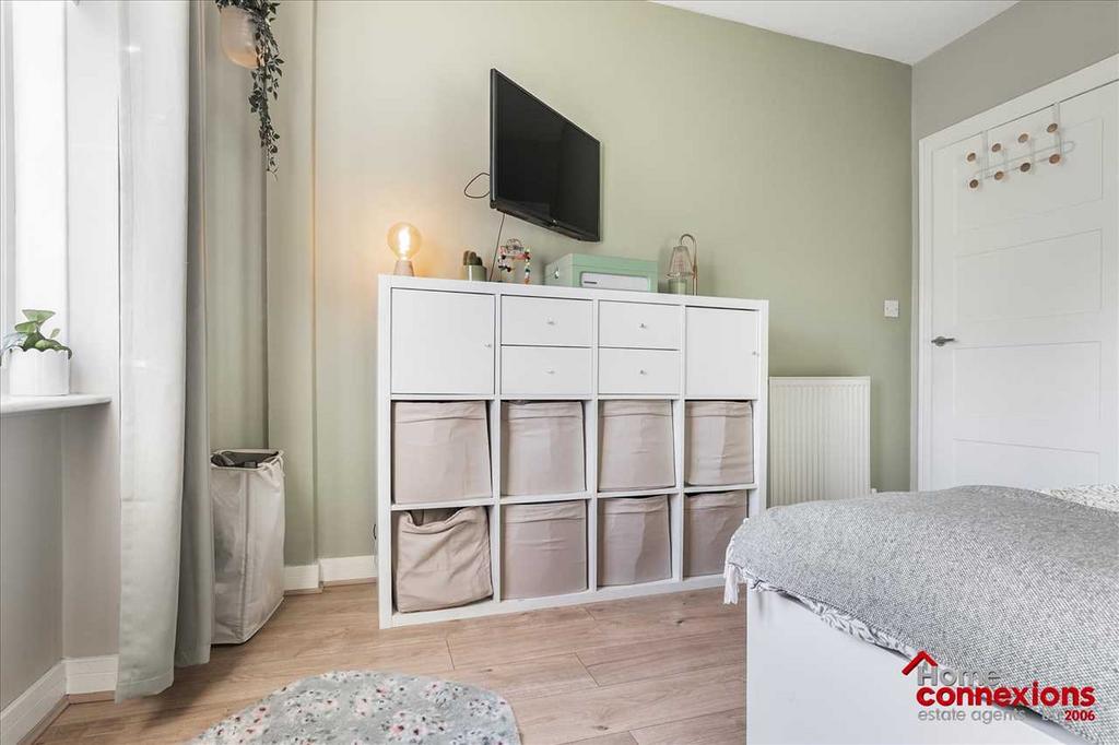 Bedroom Two (3)