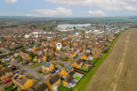 4 bedroom detached house for sale, Swan Close, Aylesbury HP19