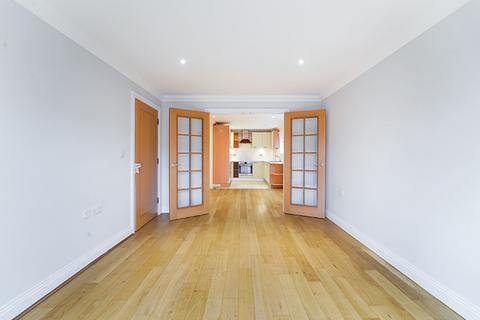 2 bedroom flat for sale, The Retreat, Surbiton KT5