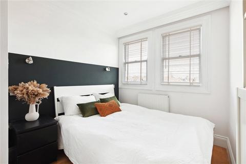 2 bedroom apartment for sale, Blackstock Road, London, N4