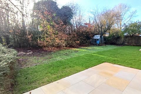undefined, The Spinneys, Enstone OX7