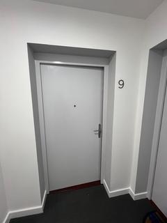 undefined, Singapore Road, London W13