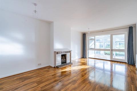2 bedroom semi-detached bungalow for sale, Dargate Road, Yorkletts, Whitstable