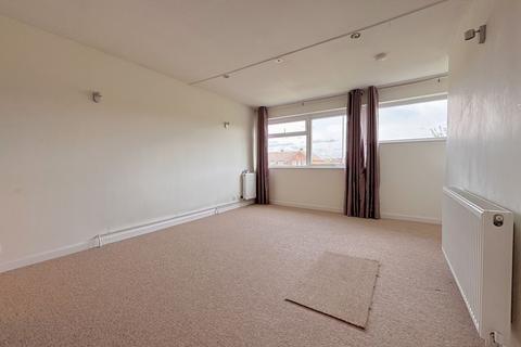 1 bedroom apartment for sale, Howard Drive, Letchworth Garden City, SG6