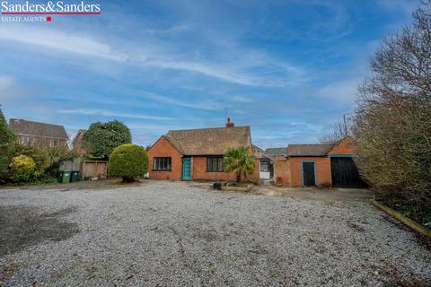 undefined, The Bank, Bidford-on-Avon, Alcester, B50