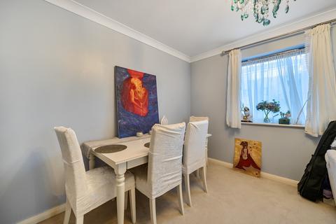 2 bedroom flat for sale, HIRST CRESCENT, EAST LANE, WEMBLEY HA9 7HE