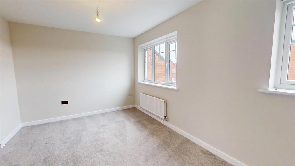 Davison Drive 13, Bedroom 1.jpg