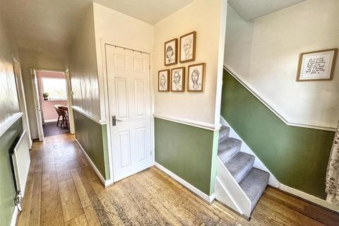 4 bedroom semi-detached house for sale, Daleview Close, Long Lee, Keighley, BD21 4UH