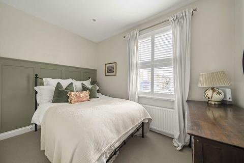 3 bedroom terraced house for sale, Sandycombe Road, Kew TW9