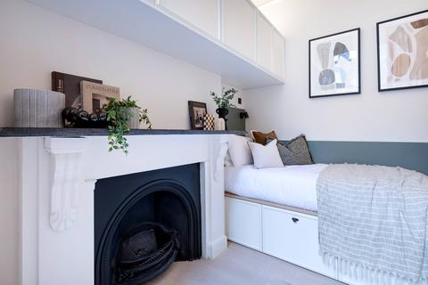 Studio to rent, - Kensington Gardens Square, London W2