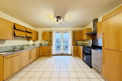 2 bedroom flat for sale, Portland Street, Southampton SO14