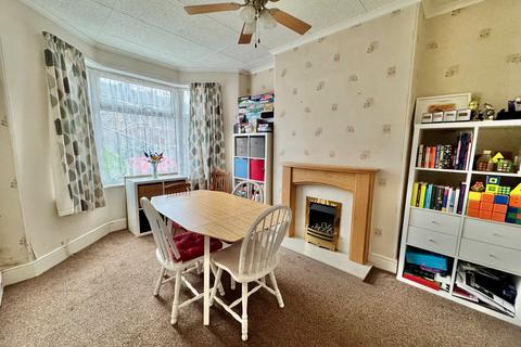undefined, Exmouth EX8