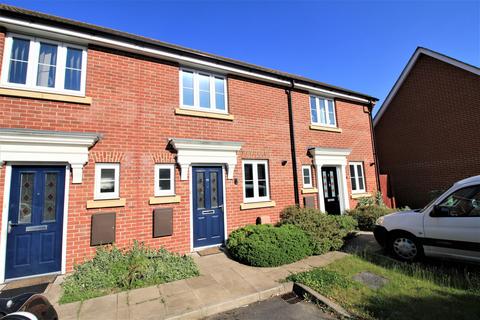 2 bedroom terraced house to rent, Lord Nelson Drive, Norwich NR5