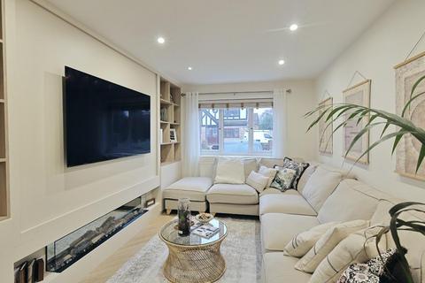 undefined, Princes Avenue, Enfield, EN3
