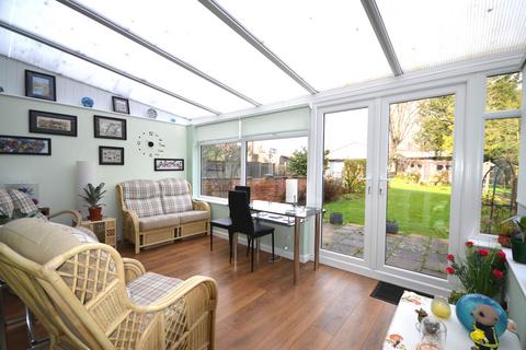 5 bedroom semi-detached house for sale, Hunters Grove, Kenton, HA3