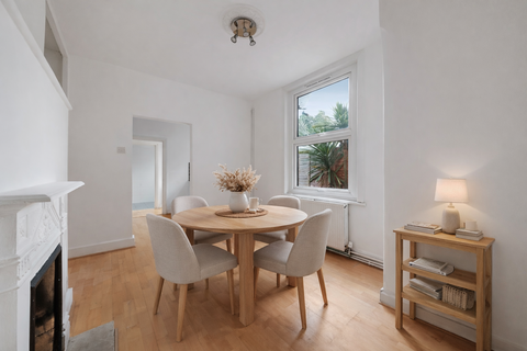 2 bedroom apartment for sale, Hoveden Road, Mapesbury, NW2
