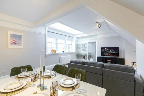 3 bedroom flat to rent, Bank Chambers, London W1U