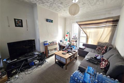 3 bedroom terraced house for sale, Lees Road, Hillingdon, Greater London, UB8