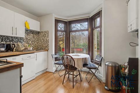 3 bedroom apartment for sale, Brooke Road, London, N16