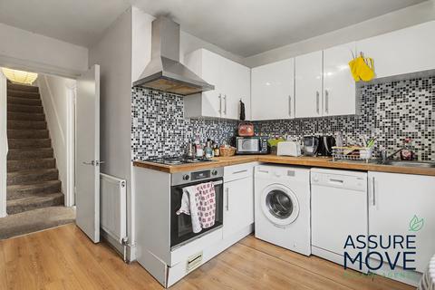 3 bedroom apartment for sale, Brooke Road, London, N16
