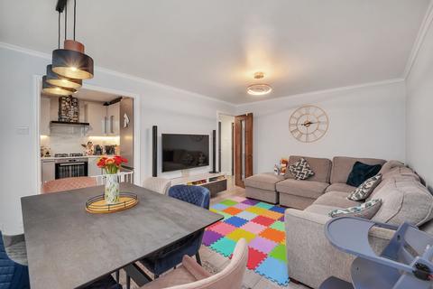 Shurland Avenue, Barnet, EN4