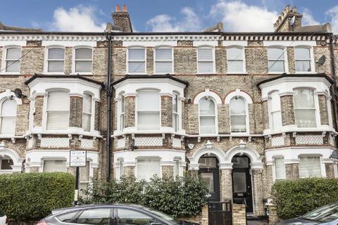 Sangora Road, London SW11