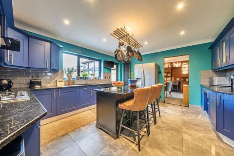 4 bedroom detached house for sale, 10 Woodbury Park, Holt Heath