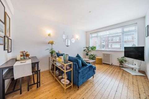 1 bedroom flat for sale, Upper Richmond Road, London, SW15