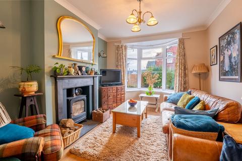 3 bedroom end of terrace house for sale, Park Crescent, Abergavenny, NP7