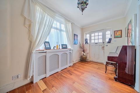 undefined, Sutherland Avenue, Petts Wood, Orpington, BR5