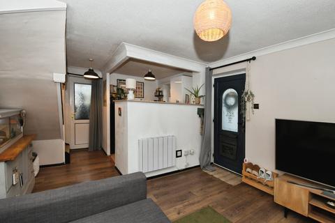 undefined, Walnut Court, Ingham, Lincoln, LN1