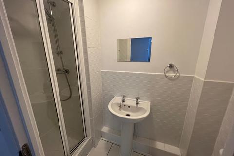 2 bedroom apartment for sale, Chain Court, Swindon SN1