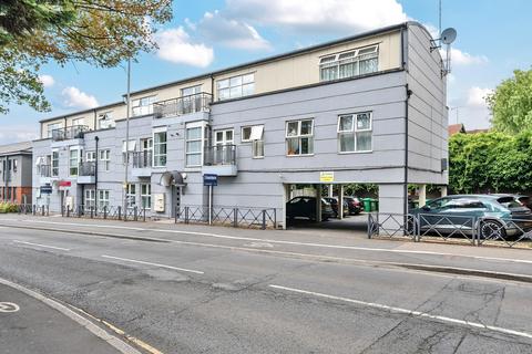 undefined, Kingston Hill, Kingston Upon Thames, KT2