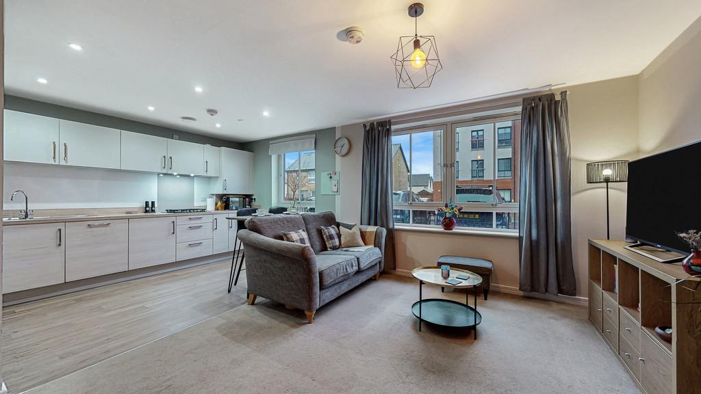 18-web-or-mls-1 Inchgarvie Loan Flat 0.3 21